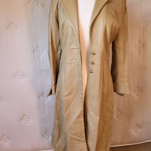 Coat Gossip Vintage leather size medium.