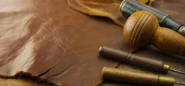 How are Leather Handbags Made? How are Leather Handbags Made?