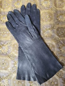 Pair of Leather Gloves