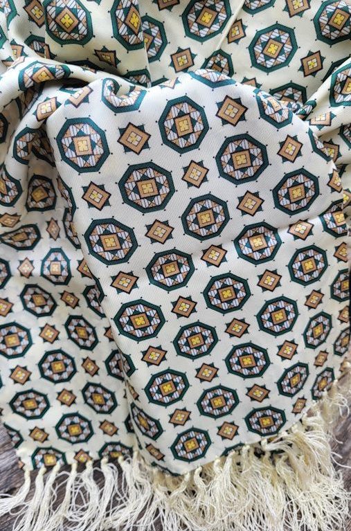 Vintage Gentleman’s Ascot Scarves