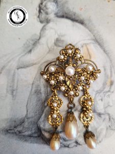 Baroque Style Brooch