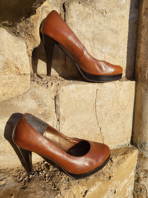 Classic Court Shoes