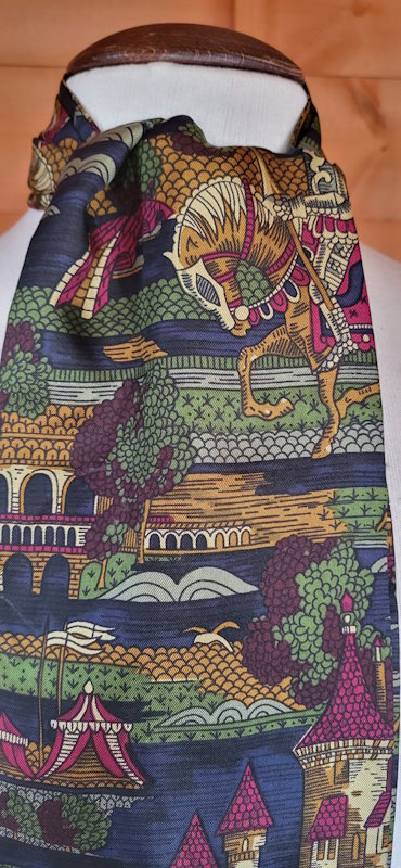 Menswear Silk Cravat