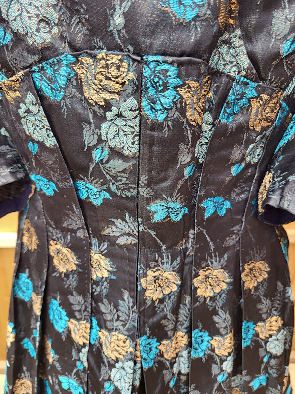 Elegant Vintage Dress