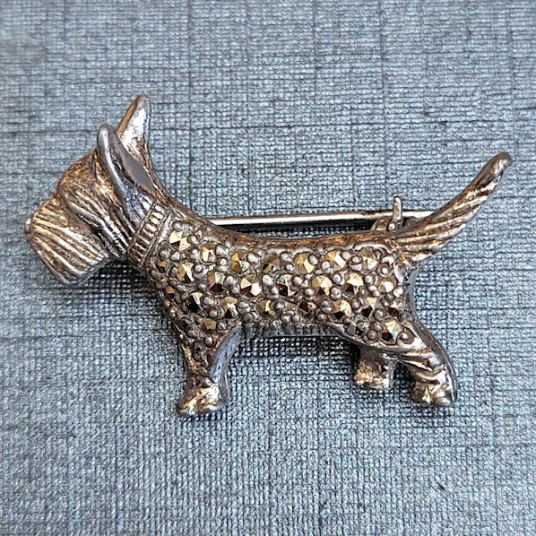 Dog Lovers Brooch 